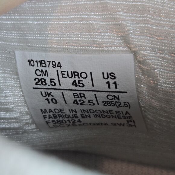 NEW Asics Gel Nimbus 26 Mens Size 11 Running Shoes White Cream 1011B794 - Picture 10 of 12